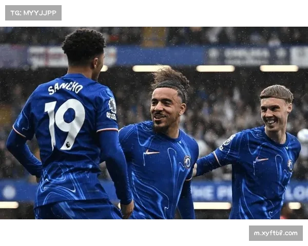 英超最新战报：切尔西惜败曼联大胜利物浦遭逆转积分格局生变